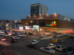 مرکز خرید لاله پارک | مجتمع تجاری تفریحی لاله پارک تبریز