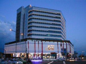 مجتمع تجاری اداری رویال